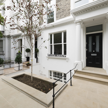 Alma Terrace, W8